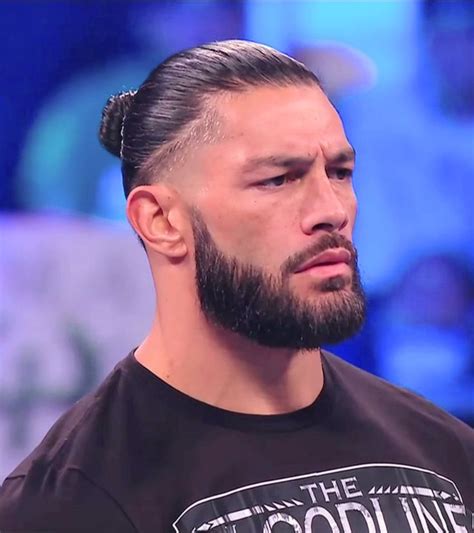 roman reigns beard